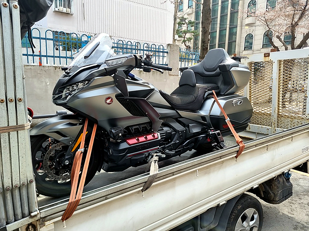 카와사키 Ninja 650 인수 완료