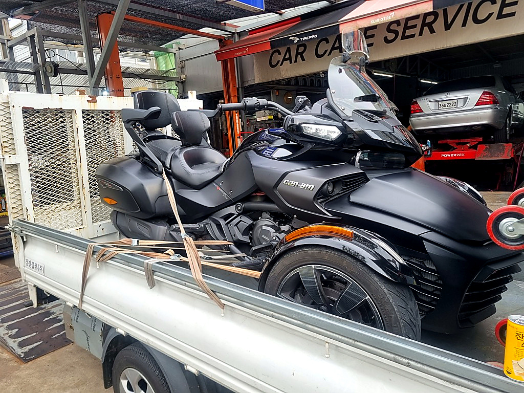 목적지 안전 하차 장면